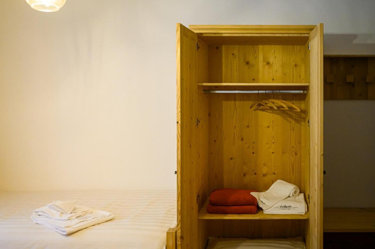 Hotel Centrale, Typically Swiss Poschiavo Ngoại thất bức ảnh